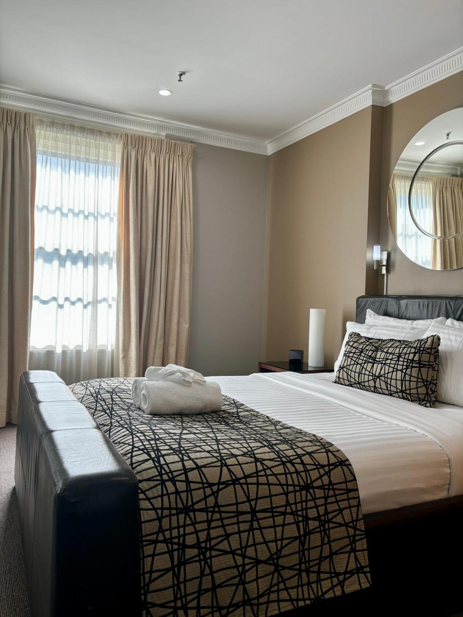 Clarendon Hotel นิวแคสเซิล ภายนอก รูปภาพ