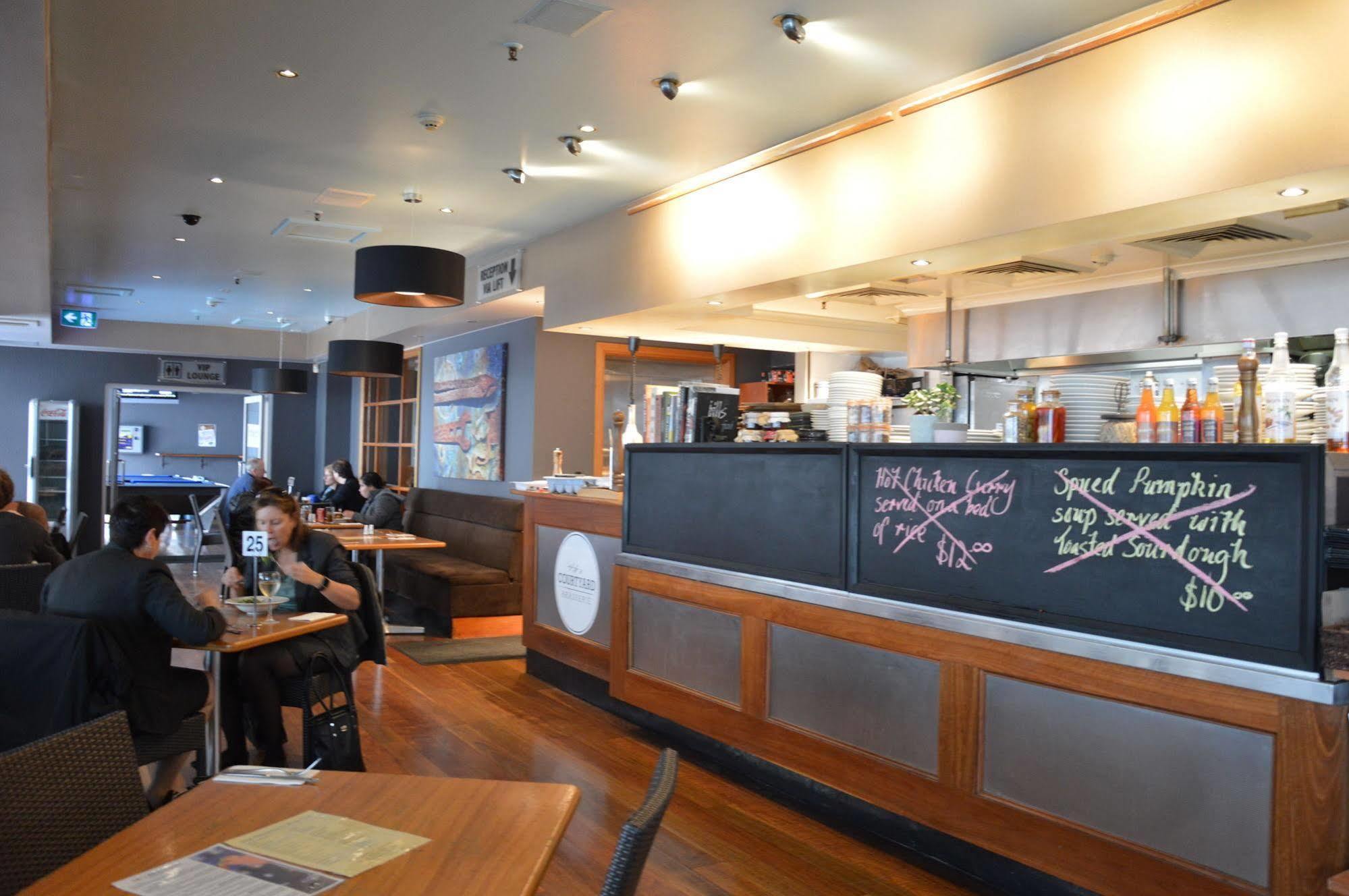 Clarendon Hotel นิวแคสเซิล ภายนอก รูปภาพ